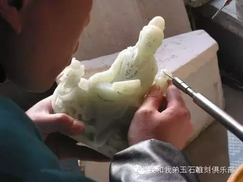 玉石雕刻常用的三类雕刻机